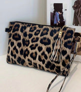 Leopard Print Wristlet Clutch Bag w/Zipper Closure & Tassel