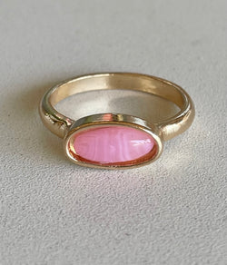 Pink Flat Oval Stone Gold Ring