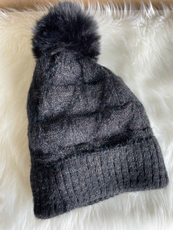 Black Sparkly Beanie w/Fur Pom Pom & Fur Lining