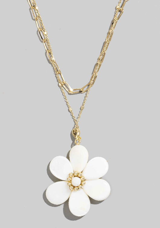 Daisy Gold Chain Link Layered Necklace w/ White Shell Daisy Charm